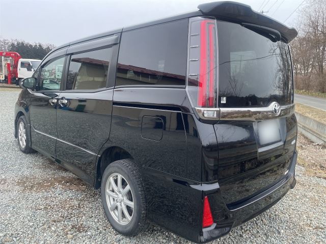 Toyota NOAH 2020 6510464-4