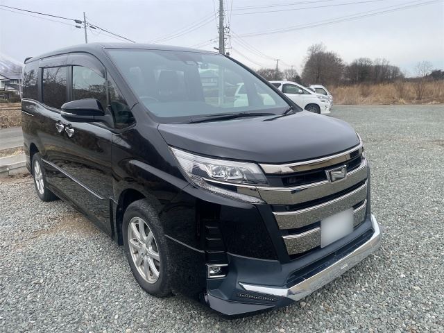 Toyota NOAH 2020 6510464-5
