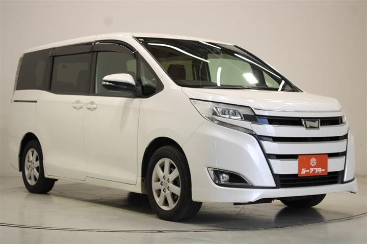 Toyota NOAH 2017 6510791-6