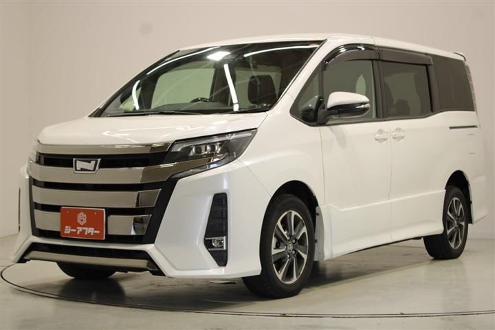 Toyota NOAH 2017 6510793-7