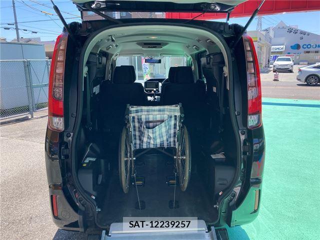 Toyota NOAH 2016 6511371-4