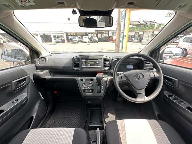 Toyota PIXIS EPOCH 2018 6480866-4