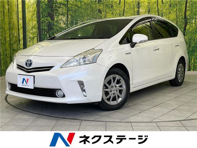 Toyota PRIUS ALPHA 2013 6482593-3