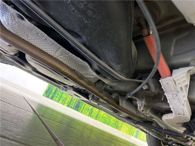 Toyota PRIUS ALPHA 2013 6482593-6