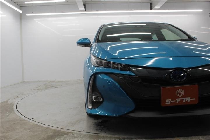 Toyota PRIUS PHV 2021 6482883-10