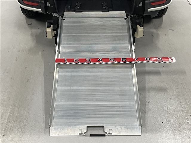 Toyota SIENTA 2019 6509701-4