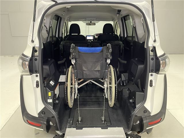 Toyota SIENTA 2019 6509701-8