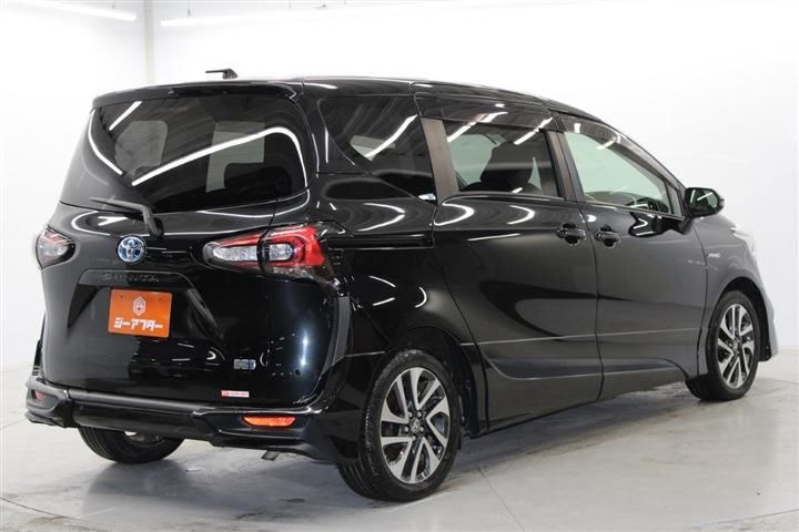 Toyota SIENTA 2018 6510020-4