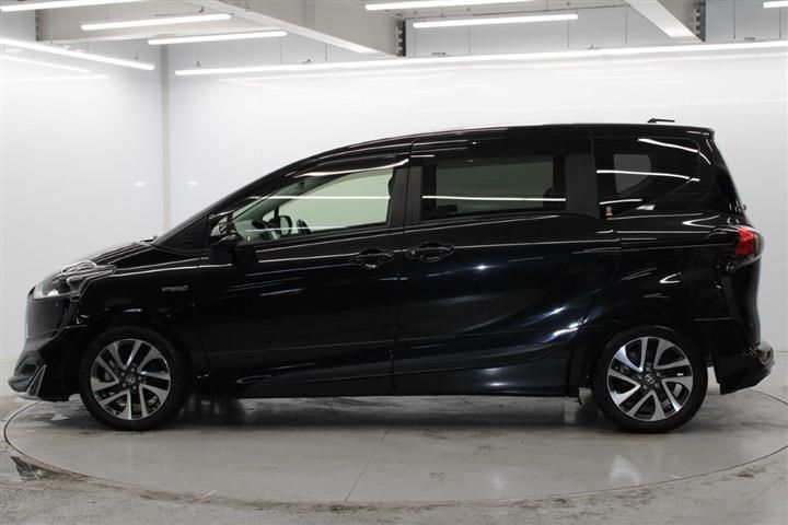 Toyota SIENTA 2018 6510020-7