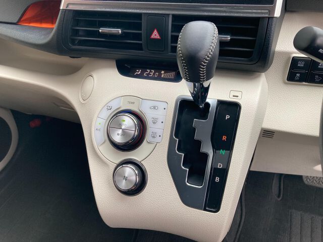 Toyota SIENTA 2018 6510378-5