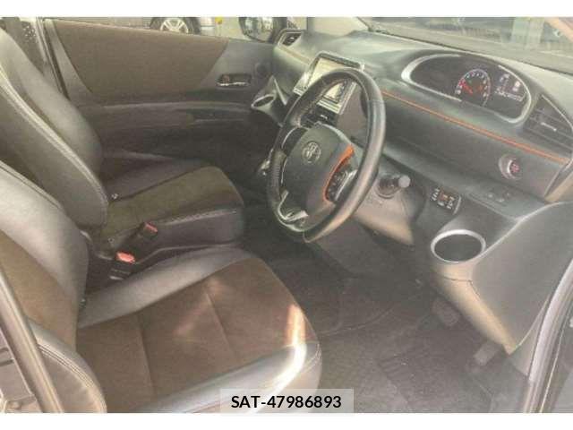 Toyota SIENTA 2018 6510405-2