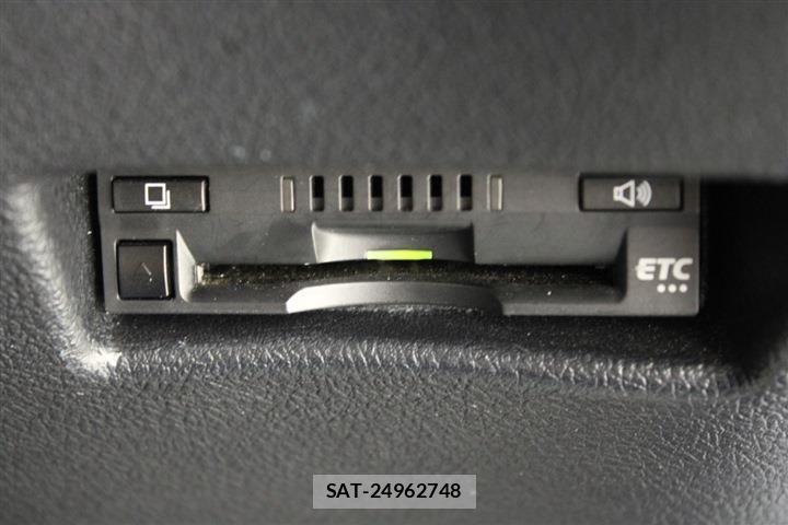 Toyota SIENTA 2018 6510469-5