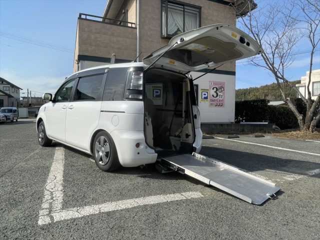 Toyota SIENTA 2014 6513480-0