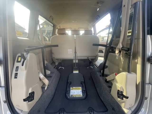 Toyota SIENTA 2014 6513502-2