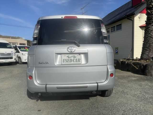 Toyota SIENTA 2014 6513502-9
