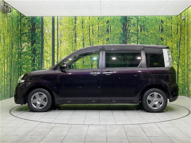 Toyota SIENTA 2012 6513616-10