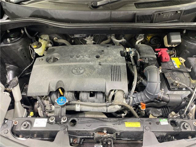 Toyota SIENTA 2012 6513617-4