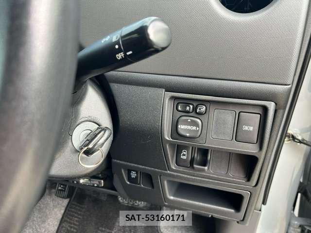 Toyota SIENTA 2012 6513651-8