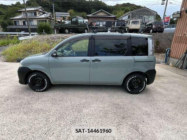 Toyota SIENTA 2012 6513652-4