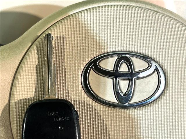 Toyota SIENTA 2008 6513721-10