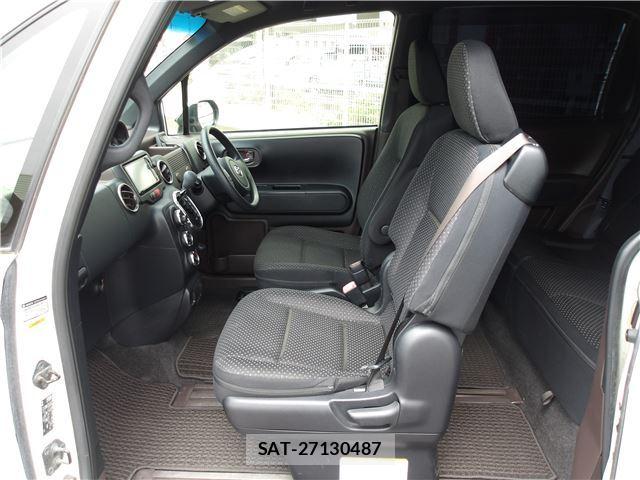 Toyota SPADE 2017 6513843-5