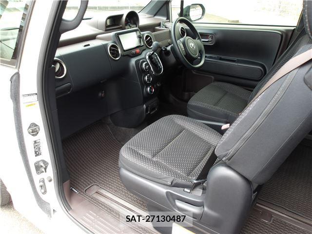 Toyota SPADE 2017 6513843-6