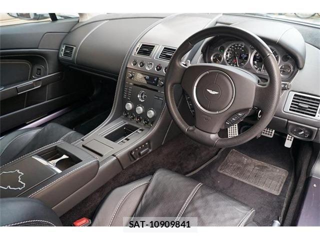 Aston Martin Aston Martin 2008-06 3420247-22