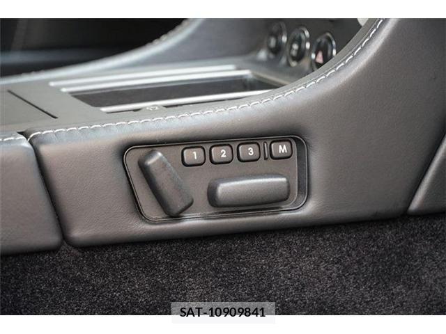 Aston Martin Aston Martin 2008-06 3420247-25