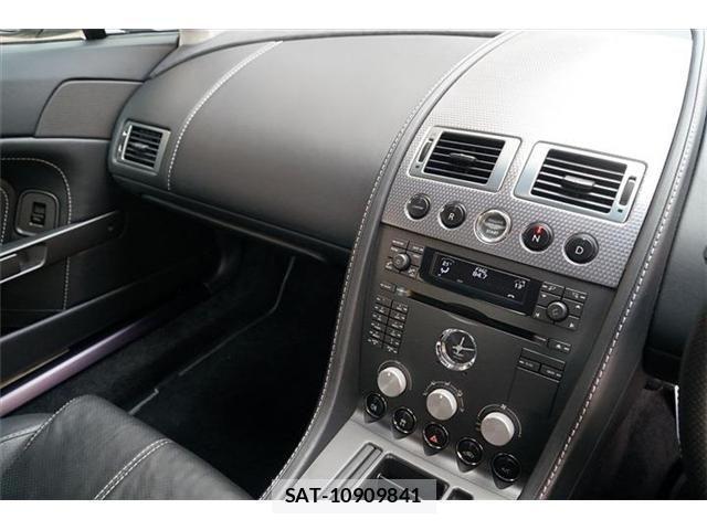 Aston Martin Aston Martin 2008-06 3420247-27