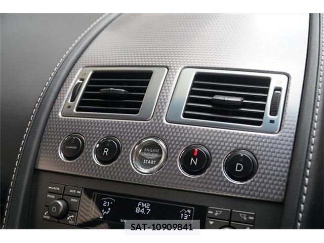 Aston Martin Aston Martin 2008-06 3420247-28
