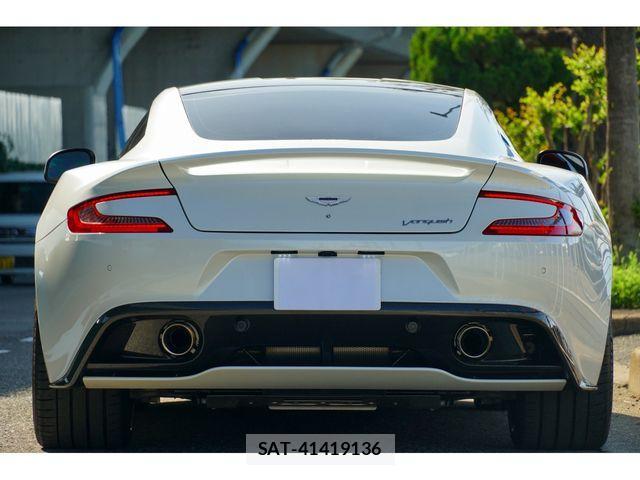 Aston Martin Aston Martin 2016-06 3659668-4