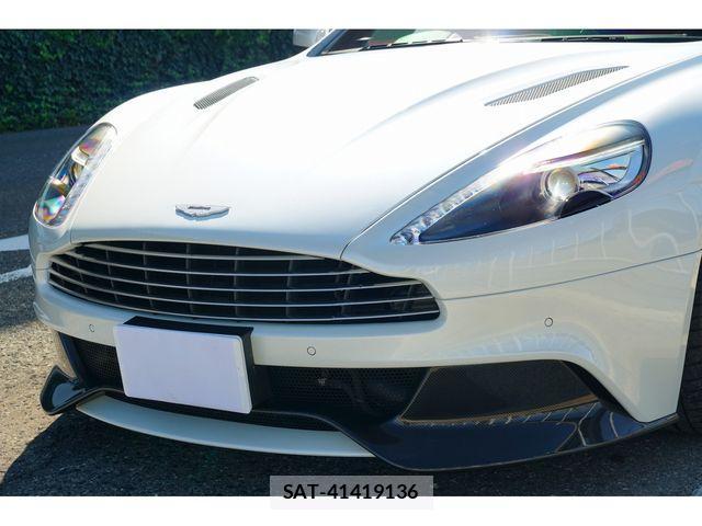 Aston Martin Aston Martin 2016-06 3659668-6