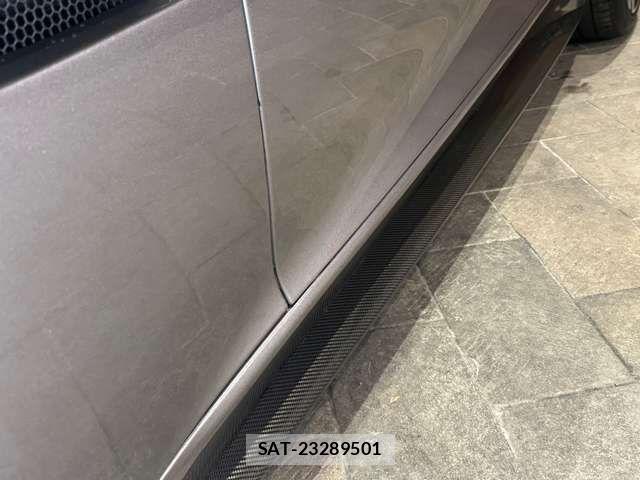 Aston Martin Aston Martin 2014-10 4586771-12