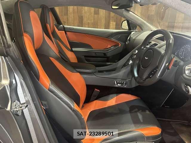 Aston Martin Aston Martin 2014-10 4586771-18