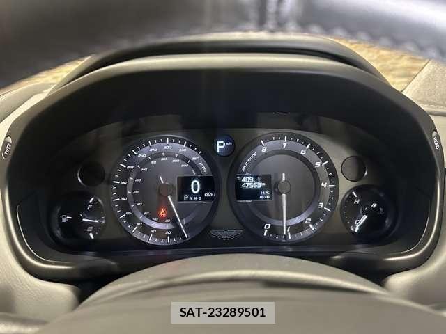 Aston Martin Aston Martin 2014-10 4586771-25