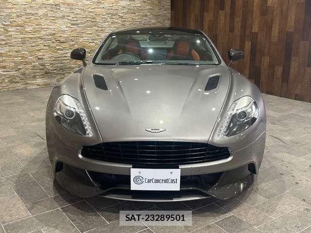 Aston Martin Aston Martin 2014-10 4586771-2