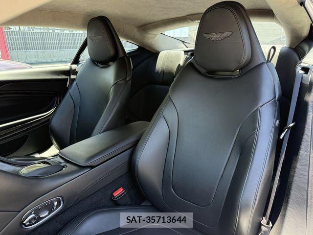 Aston Martin Aston Martin 2019-08 7020024-11