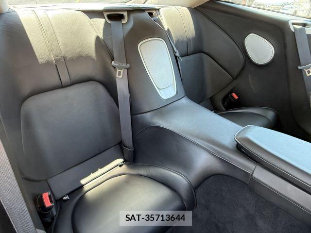 Aston Martin Aston Martin 2019-08 7020024-13