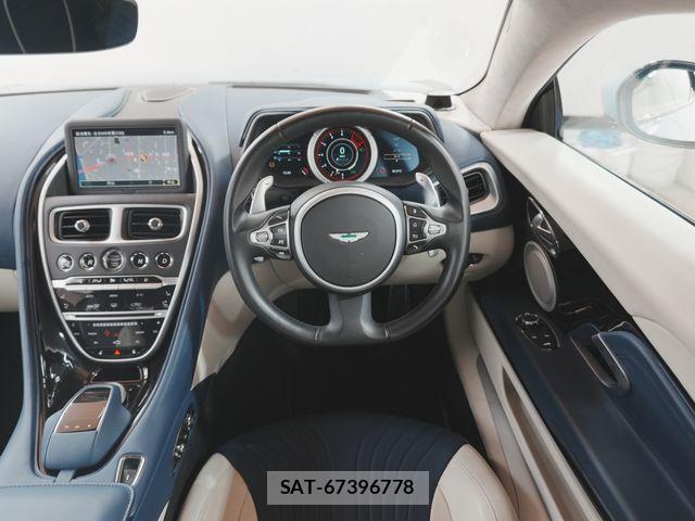 Aston Martin Aston Martin 2017-03 7249591-18