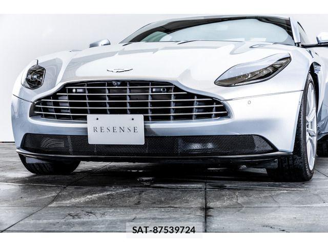 Aston Martin Aston Martin 2022-03 7720830-9