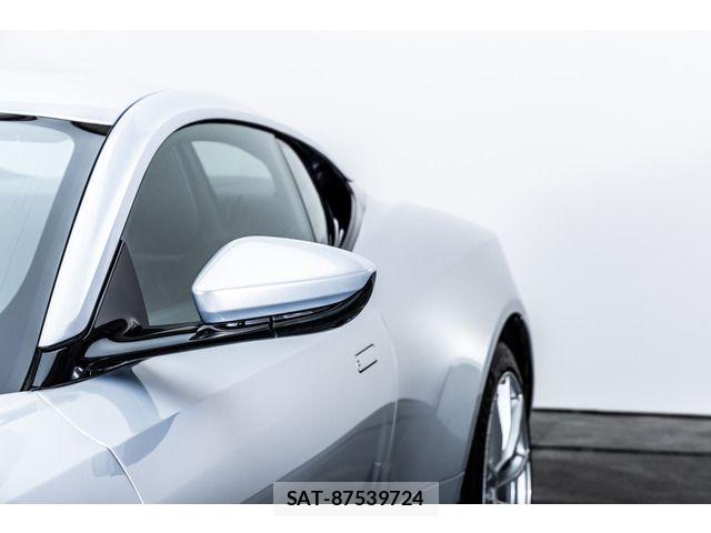 Aston Martin Aston Martin 2022-03 7720830-13