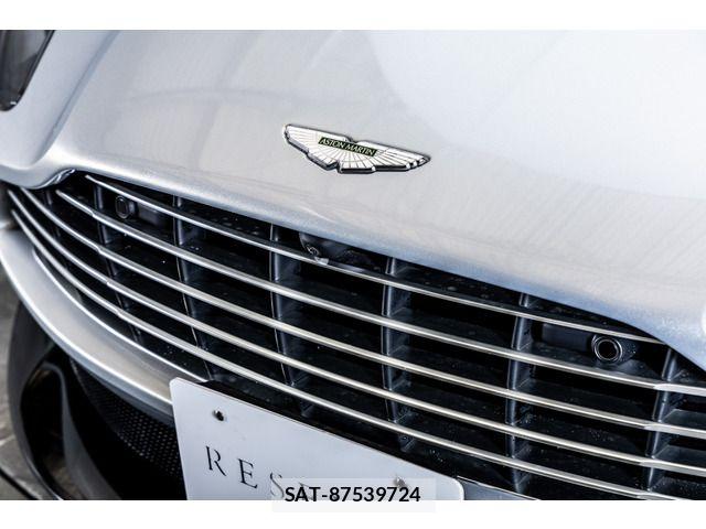 Aston Martin Aston Martin 2022-03 7720830-19
