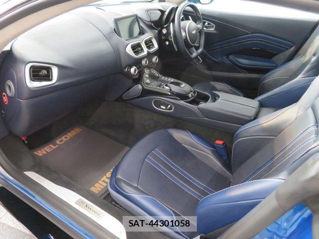 Aston Martin Aston Martin 2021-02 8072847-19