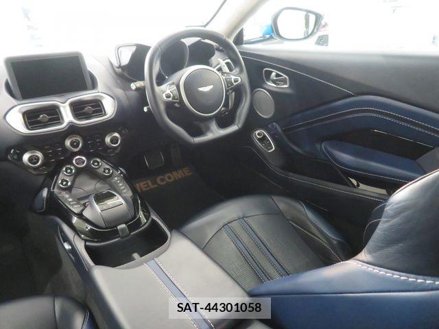 Aston Martin Aston Martin 2021-02 8072847-21