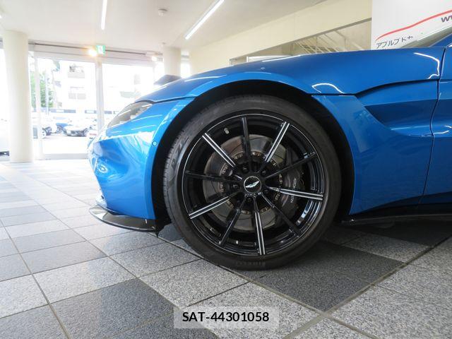 Aston Martin Aston Martin 2021-02 8072847-27