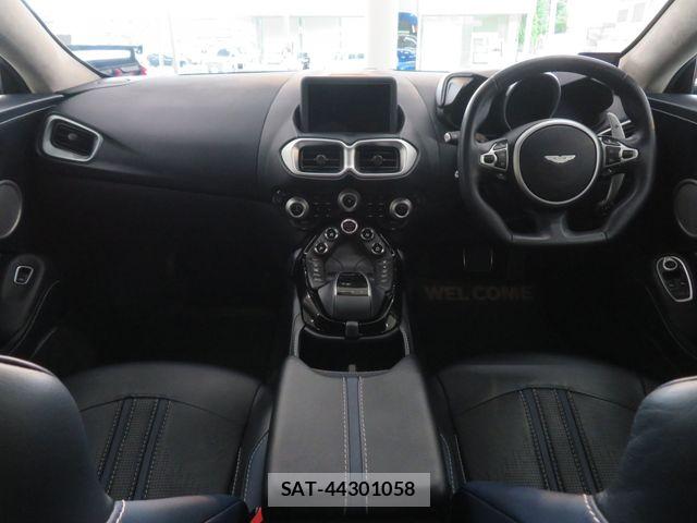 Aston Martin Aston Martin 2021-02 8072847-2