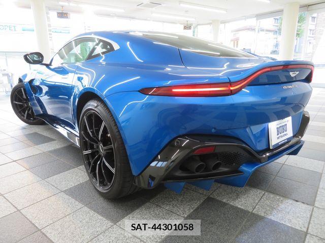 Aston Martin Aston Martin 2021-02 8072847-29