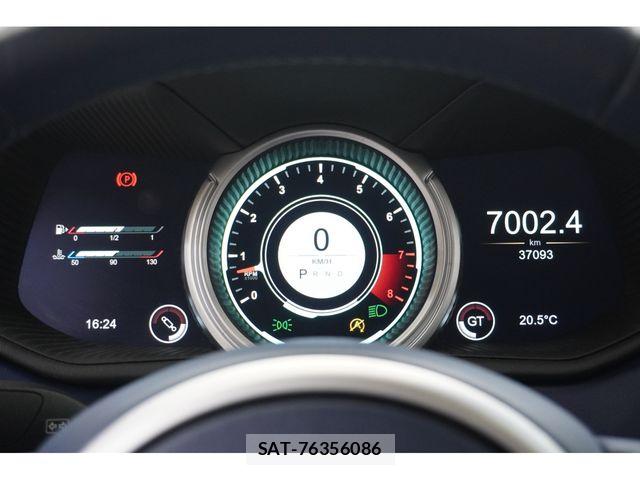 Aston Martin Aston Martin 2017-03 8740483-13