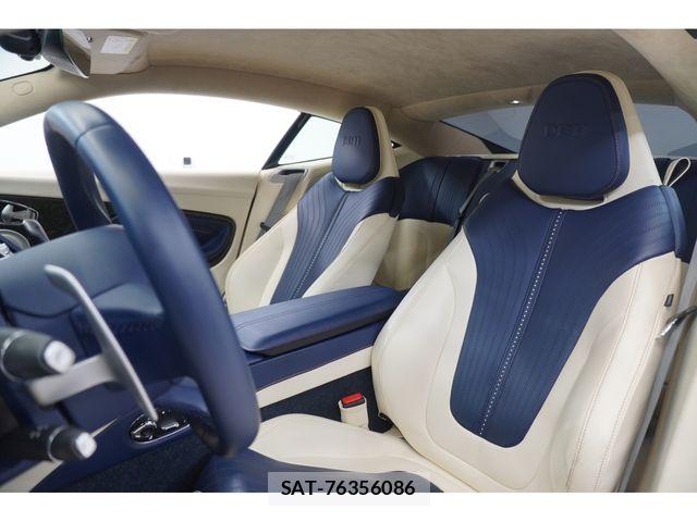 Aston Martin Aston Martin 2017-03 8740483-21