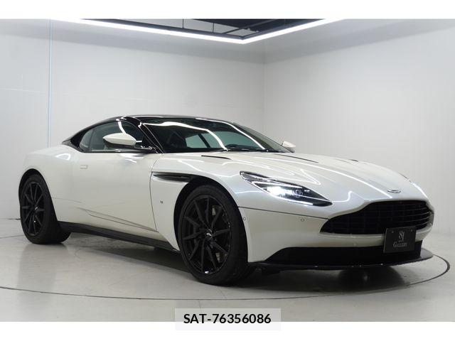 Aston Martin Aston Martin 2017-03 8740483-2